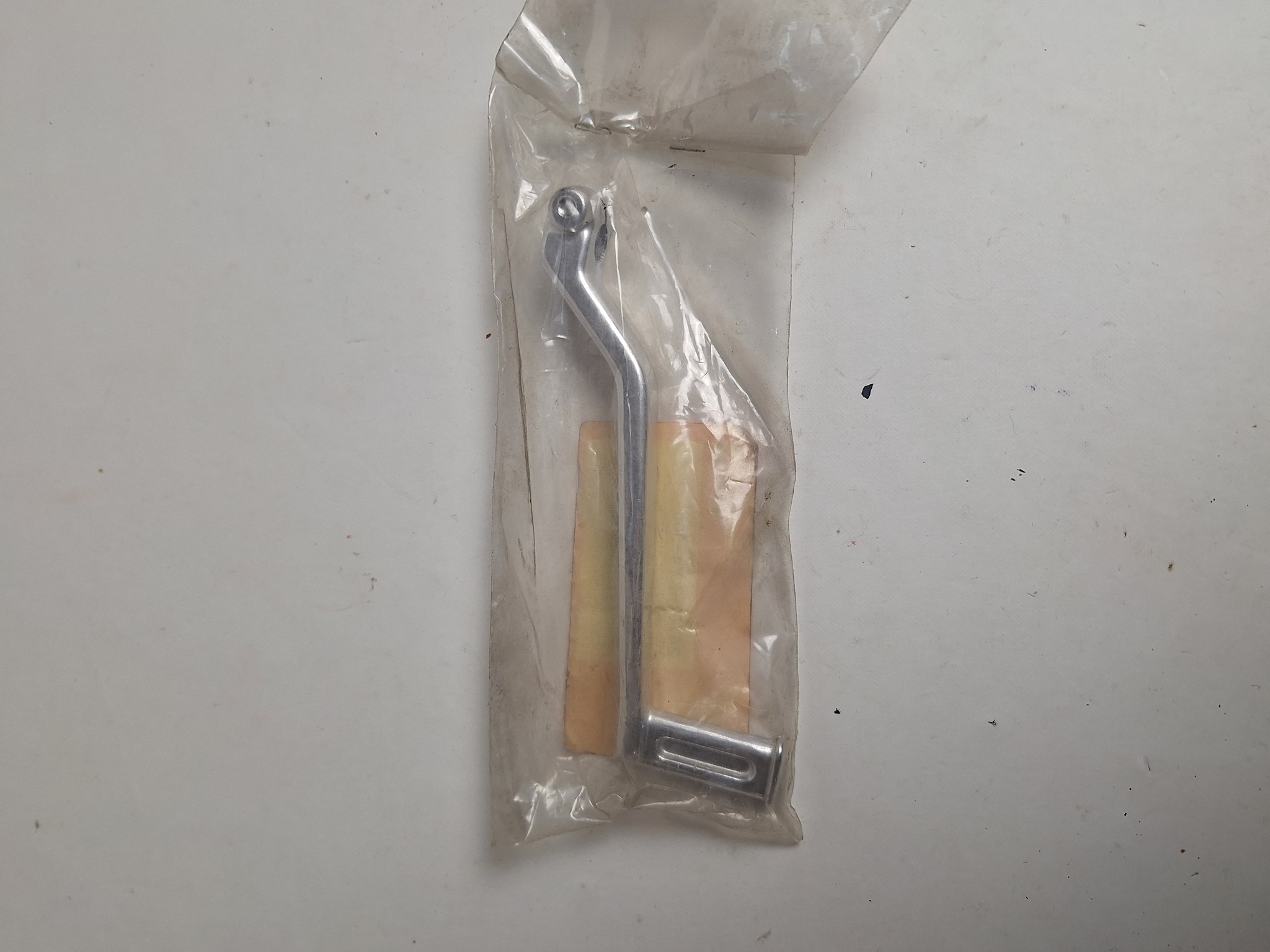 Picture of SCHALTPEDAL  24701-KY4-900  NSR 125 RK